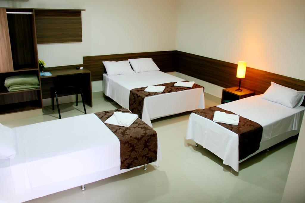 Hotel Belugi Goiânia Szoba fotó